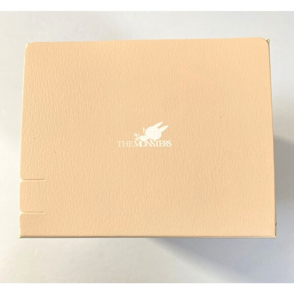 Have A Seat Pop Mart Authentic Labubu The Monsters Blind Box NIB - Picture 7 of 11